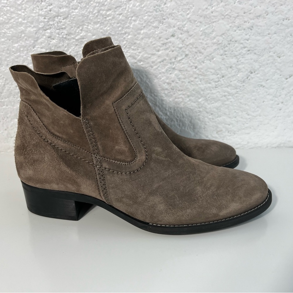 PAUL Green Suede Booties Low Heel Womens Size US 6 (UK 3.5) Designer Boots